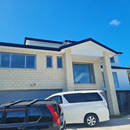 Dream House 4 Apartment